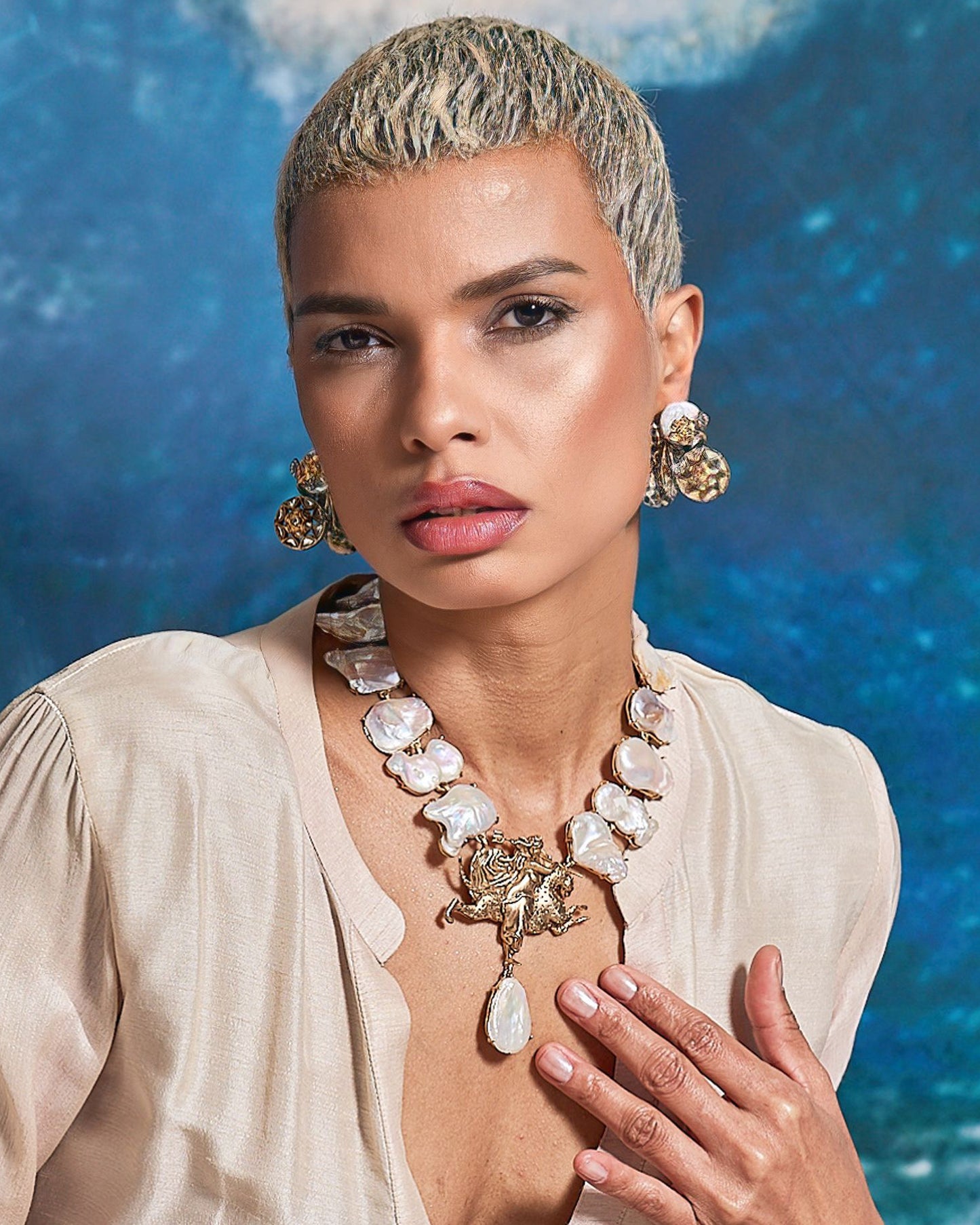 Baroque Pearl Necklace with Madame Sibarita Logo