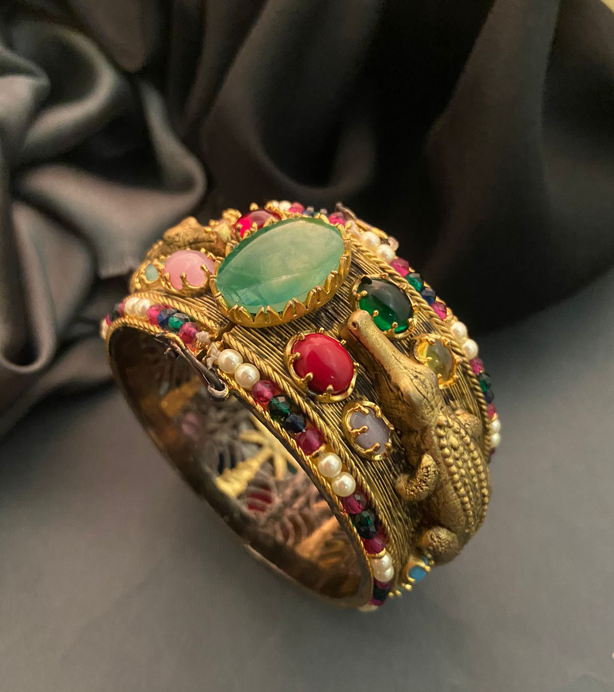 Kundan Crystal Bangle