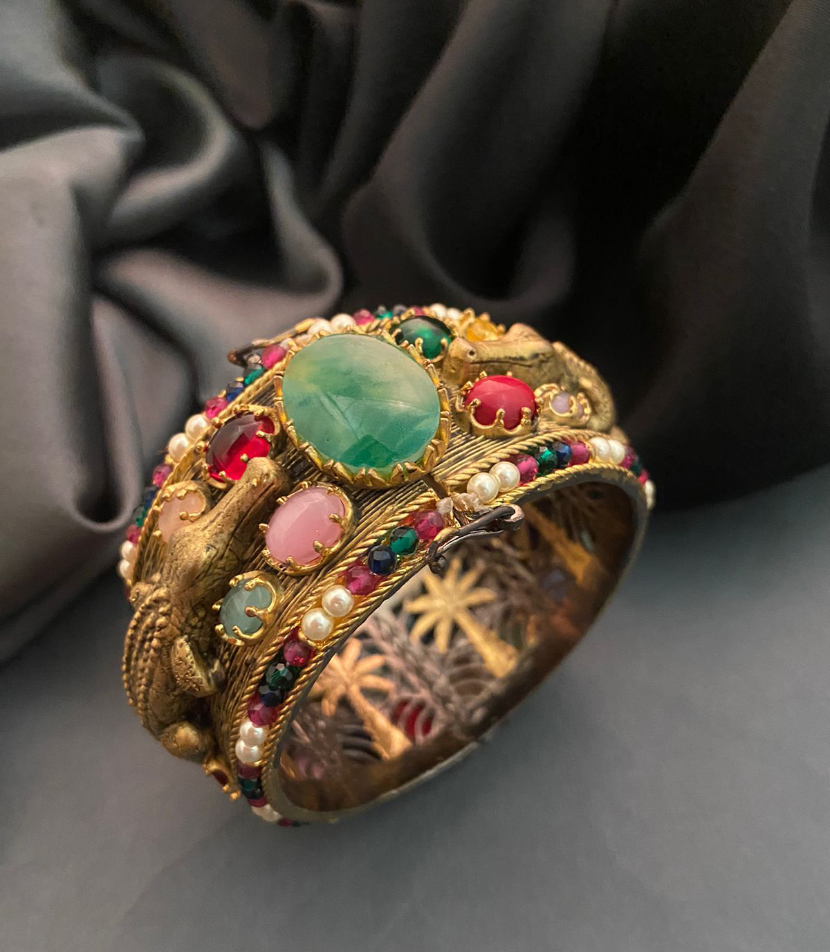 Kundan Crystal Bangle